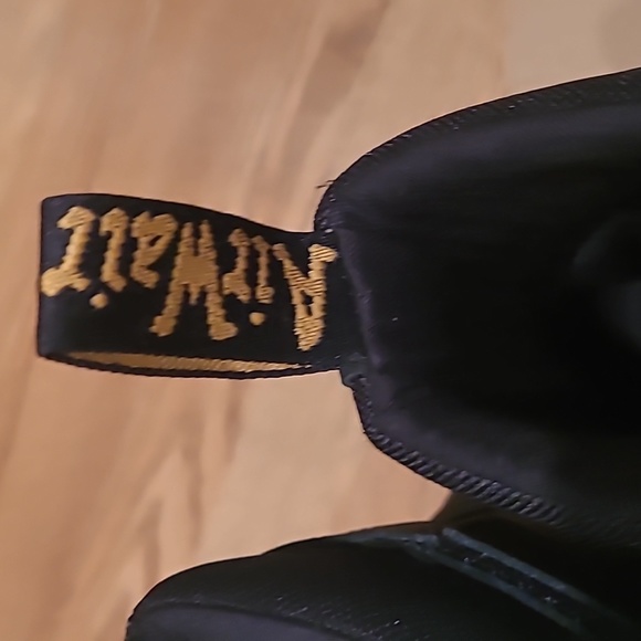 New Dr. Martens Air Wair "Combo Tech" with bounce soles size 13 - Picture 13 of 15